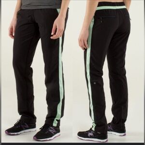 Lululemon Run Bandit Track Pant Size 4 Mini Hyper Stripe Mint Teal Black